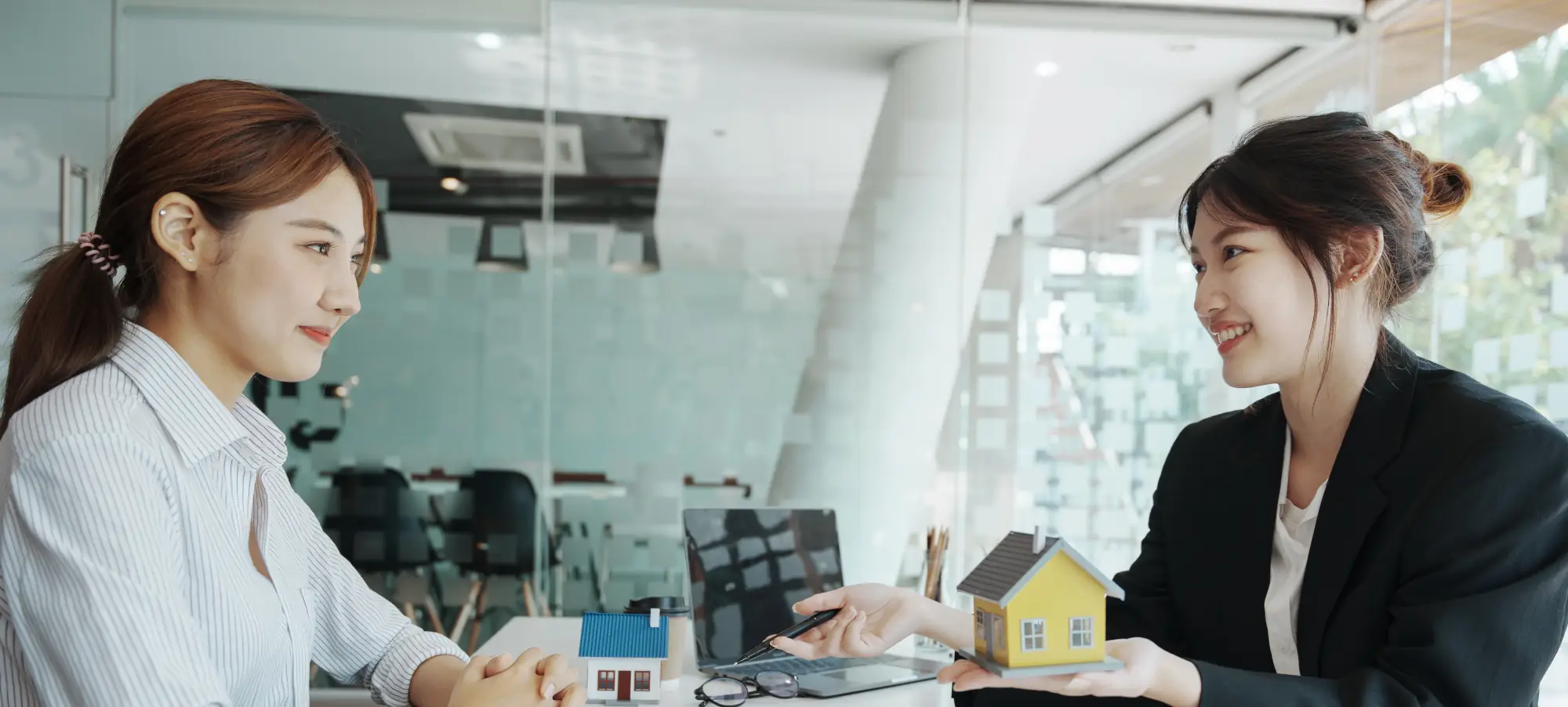 PM Guarantees Banner Image